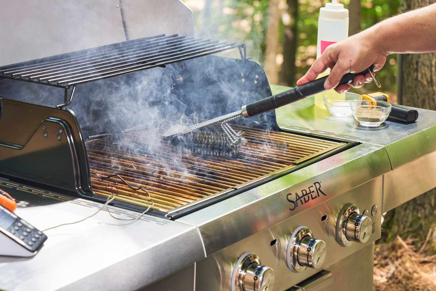 Barbeque Grill Cleaning Service
